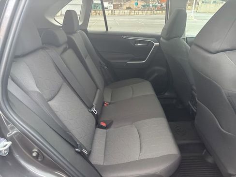 Used 2023 Toyota RAV4 XLE image 15