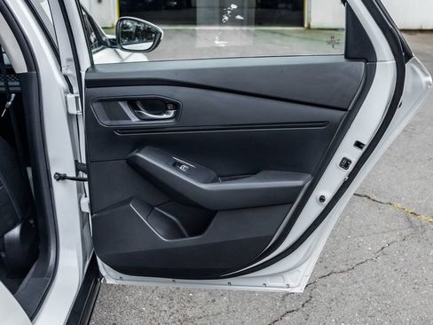 Used 2023 Honda Accord LX image 19