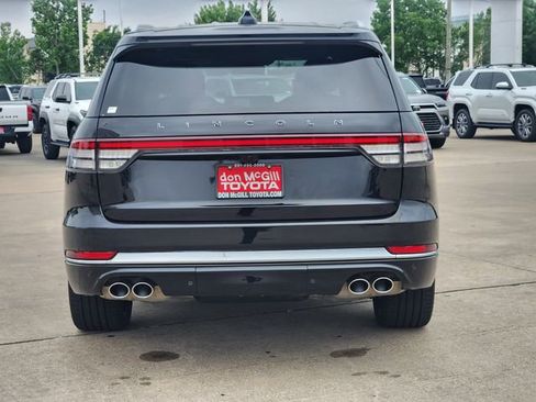 Used 2025 Lincoln Aviator Black Label AWD/4WD image 6