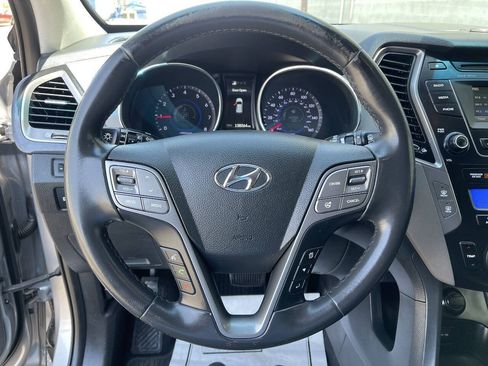 Used 2016 Hyundai Santa Fe SE w/ Option Group 02 AWD/4WD image 15
