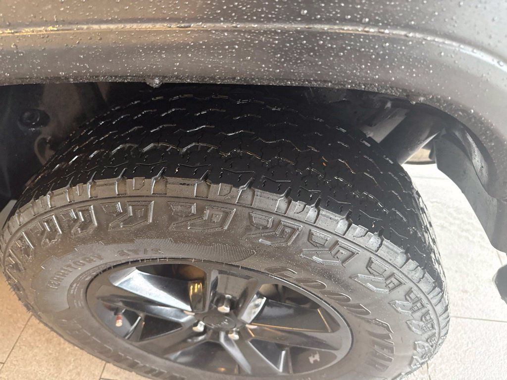 Used 2021 Jeep Wrangler Unlimited Sport AWD/4WD image 8