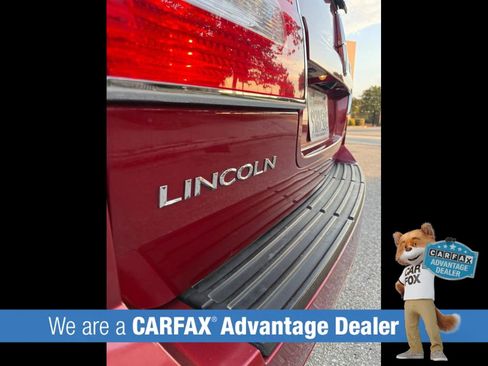 Used 2014 Lincoln Navigator 4WD image 14