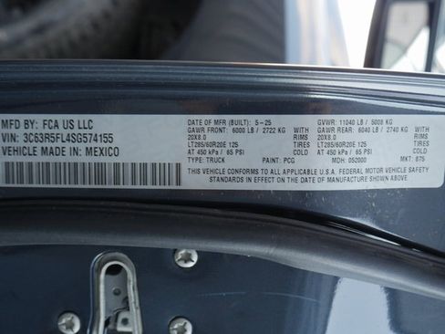 Used 2025 RAM 2500 Laramie image 24