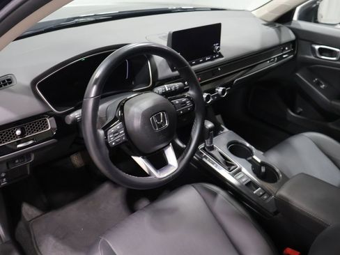 Used 2024 Honda Civic EX-L image 16