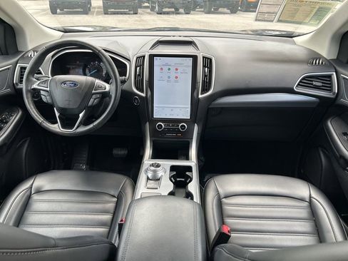 Used 2021 Ford Edge SEL w/ Convenience Package image 10