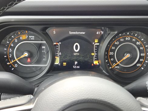 New 2026 Jeep Wrangler Unlimited Rubicon image 13