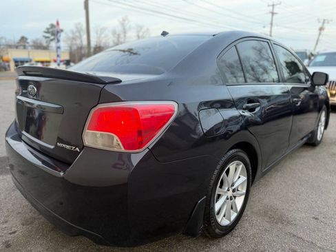 Used 2013 Subaru Impreza 2.0i Premium w/ All-Weather Pkg image 7