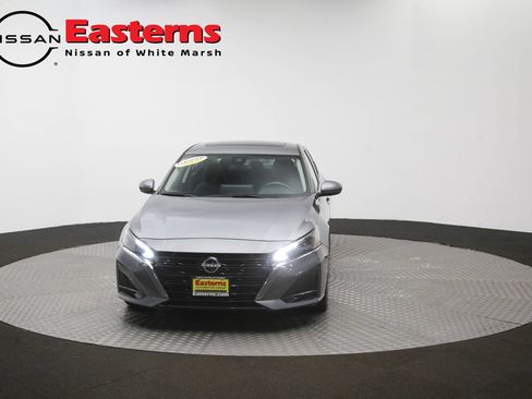 Used 2023 Nissan Altima 2.5 SV w/ SV Premium Package FWD image 53