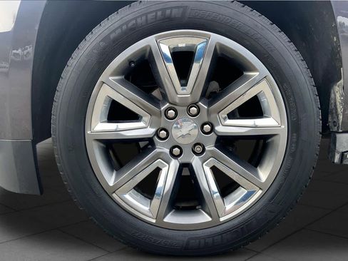 Used 2016 Chevrolet Tahoe LTZ AWD/4WD image 11