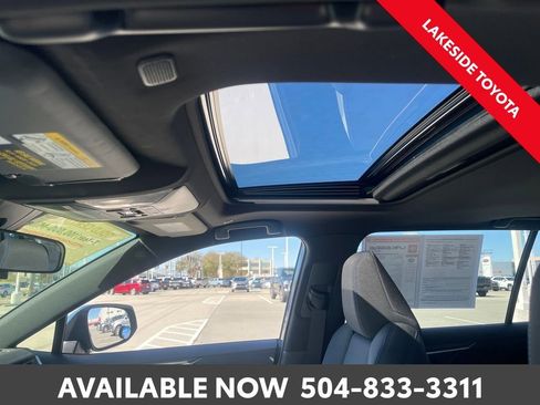 Used 2024 Toyota RAV4 SE image 35