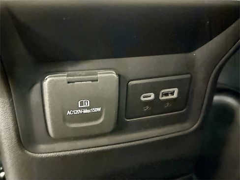 Used 2022 GMC Acadia SLT w/ Preferred Package image 28