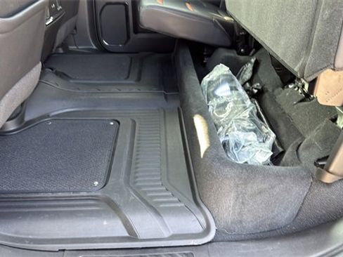 Used 2024 GMC Sierra 2500 AT4 w/ AT4 Premium Plus Package image 33