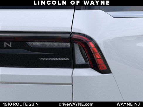 New 2025 Lincoln Navigator L Black Label AWD/4WD image 22
