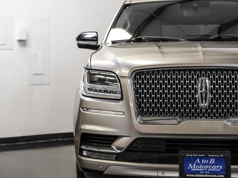 Used 2020 Lincoln Navigator 2WD image 44