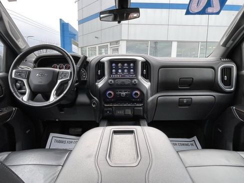 Certified 2020 Chevrolet Silverado 1500 LT Trail Boss image 3