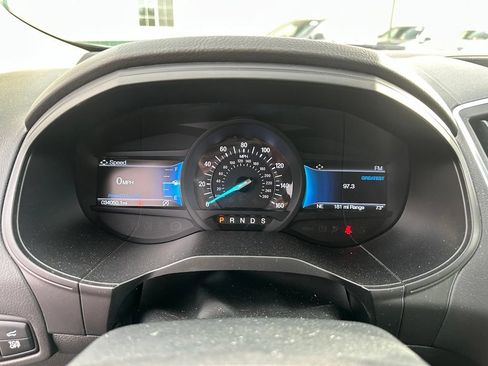 Used 2024 Ford Edge Titanium AWD/4WD image 16