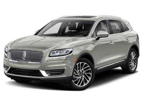 Used 2019 Lincoln Nautilus Reserve w/ Driver Assistance Package AWD/4WD image 2