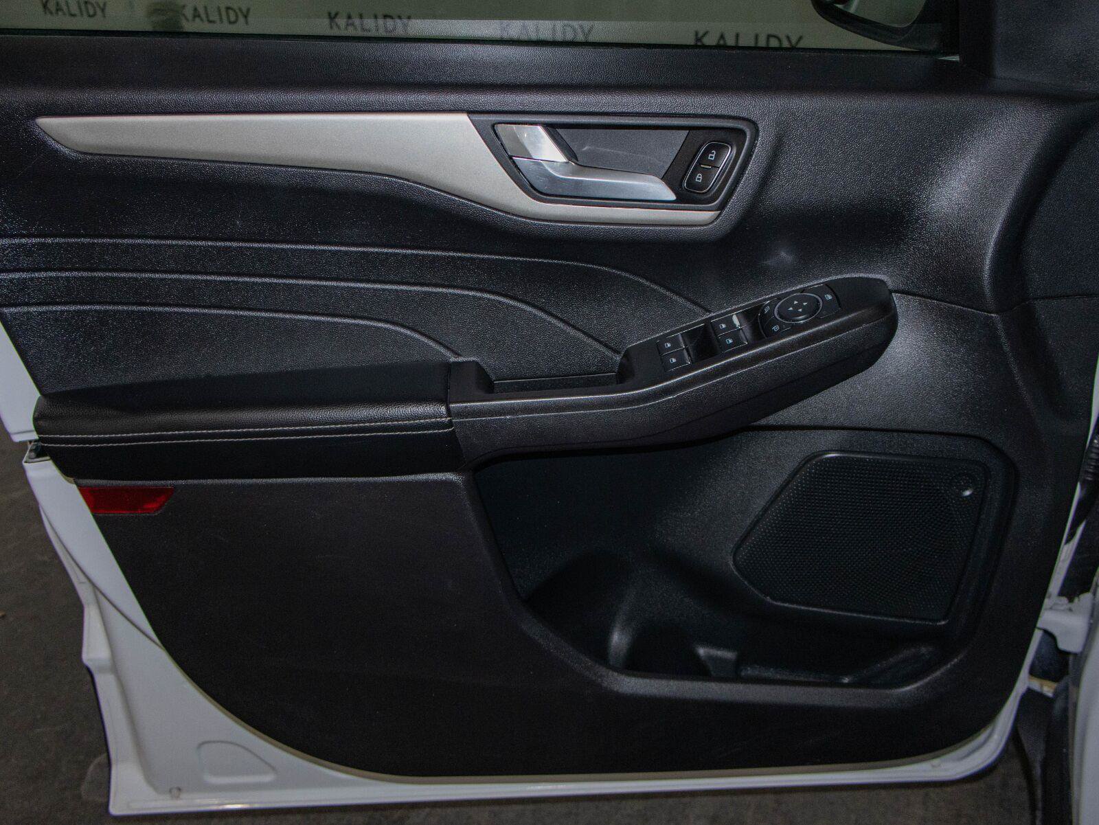 Used 2021 Ford Escape SE AWD/4WD image 10