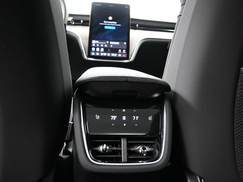 New 2025 Volvo EX90 Ultra image 14