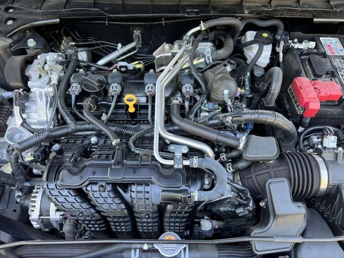 Used 2025 Nissan Altima 2.5 SV image 33