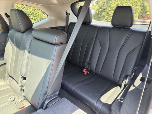 Certified 2023 Acura MDX FWD w/ Technology Package image 42