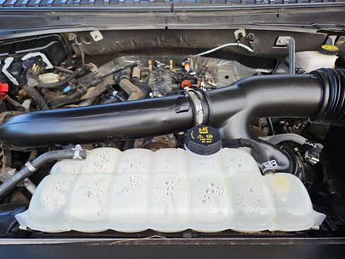 Used 2024 Ford Expedition Max Limited image 37