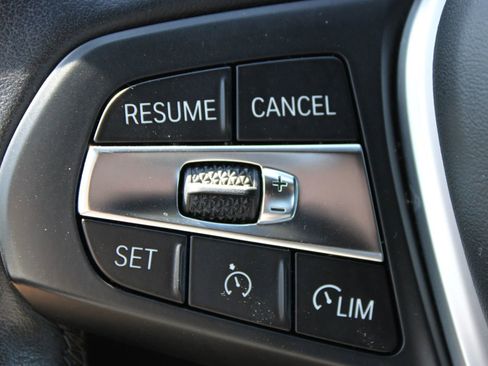 Used 2021 BMW 330i xDrive Sedan w/ Convenience Package image 20