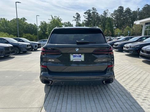New 2026 BMW X5 xDrive50e w/ M Sport Package image 5
