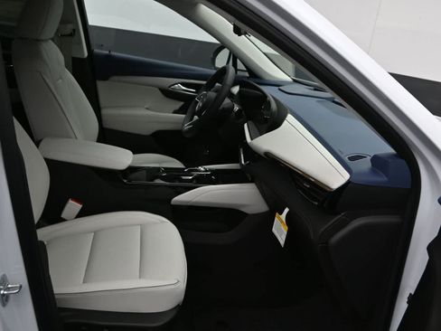 New 2026 Buick Envision Avenir AWD/4WD image 11