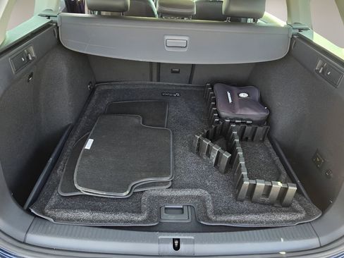 Used 2018 Volkswagen Golf Alltrack SE image 30