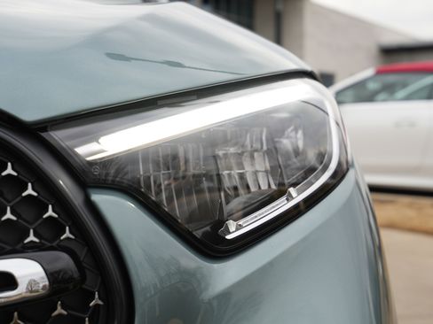 New 2026 Mercedes-Benz GLC 300 GLC 300 image 10