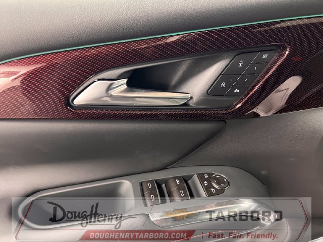 New 2027 Chevrolet Traverse RS w/ LPO, Floor Liner Package FWD image 25