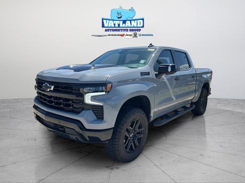 Used 2024 Chevrolet Silverado 1500 LT Trail Boss w/ LT Trail Boss Premium Package AWD/4WD image 20