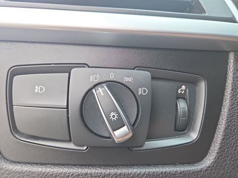 Used 2018 BMW 330e image 18