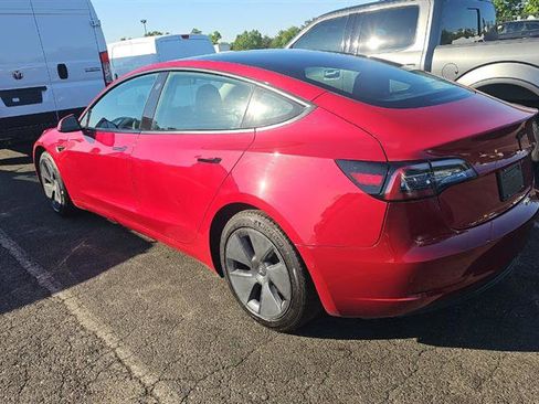 Used 2022 Tesla Model 3 Standard Range RWD image 10