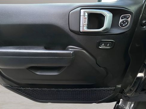 Certified 2022 Jeep Wrangler Unlimited Sport image 31