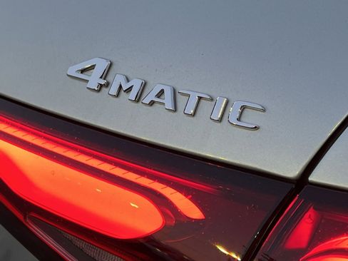 New 2026 Mercedes-Benz GLC 300 4MATIC image 28