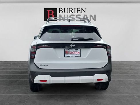 New 2026 Nissan Kicks SV FWD image 4