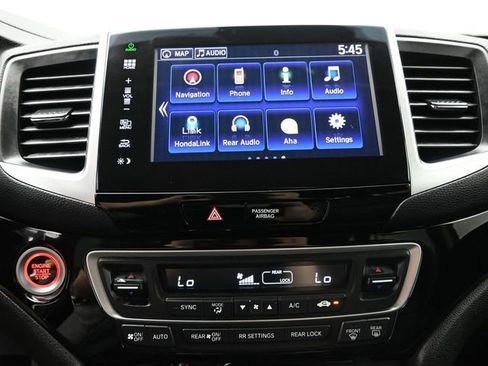 Used 2016 Honda Pilot Touring image 4