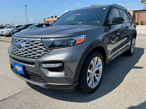 Used 2021 Ford Explorer Platinum w/ Equipment Group 601A AWD/4WD image 8