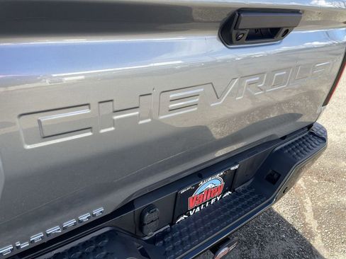 Used 2025 Chevrolet Colorado Z71 w/ Technology Package image 32