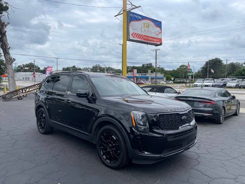 Used 2021 Kia Telluride EX w/ EX Premium Package AWD/4WD image 2