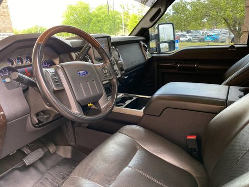 Used 2013 Ford F450 Platinum image 14
