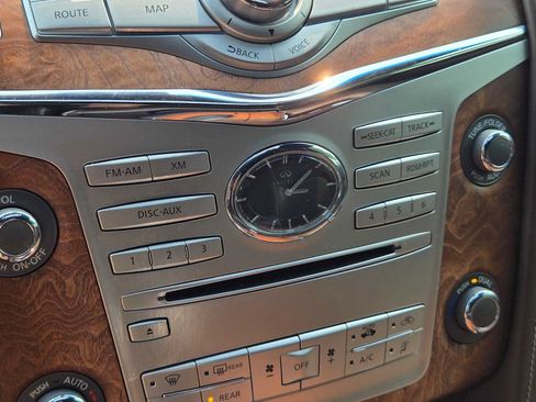 Used 2015 INFINITI QX80 4WD w/ Limited Package image 32