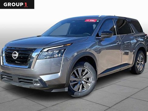 Certified 2024 Nissan Pathfinder S image 1
