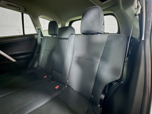 Used 2016 Toyota RAV4 XLE image 23