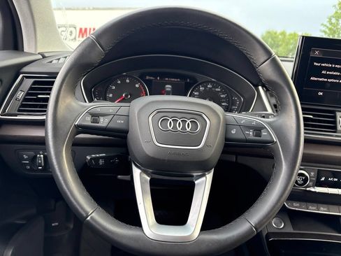 Used 2023 Audi Q5 2.0T Premium w/ Convenience Package AWD/4WD image 20