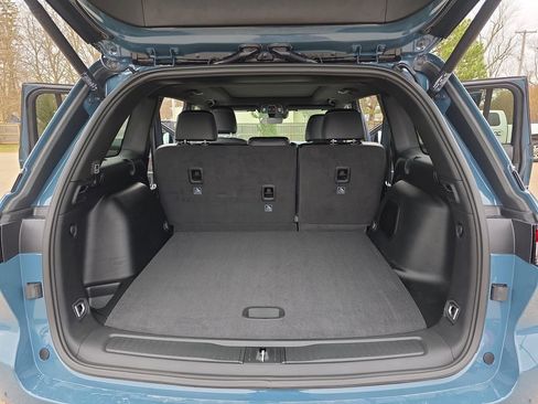 New 2026 Jeep Grand Cherokee Limited image 12