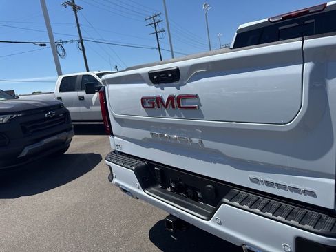 New 2026 GMC Sierra 1500 Denali AWD/4WD image 34