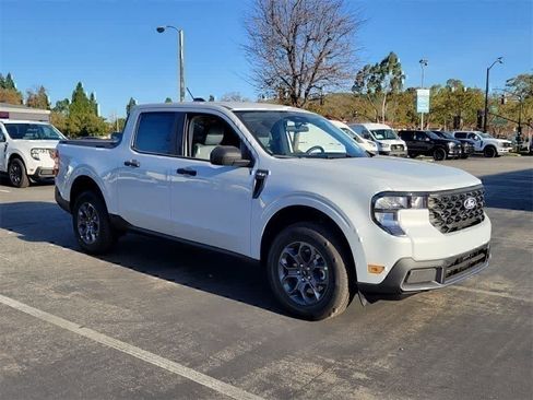 New 2026 Ford Maverick XLT FWD image 6